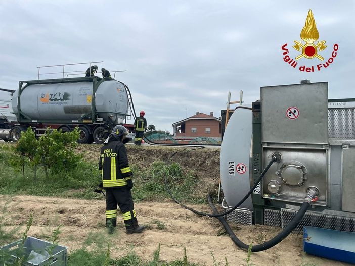 autocisterna vigili fuoco