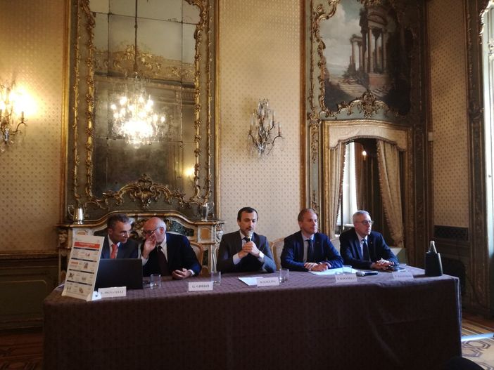 Coronavirus, i vertici regionali dell'economia allarmati per il crollo del mercato dell'auto Coronavirus, i vertici regionali dell'economia allarmati per il crollo del mercato dell'auto