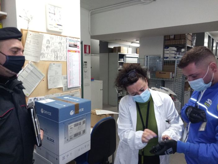 La consegna del vaccino anti-Covid di Moderna