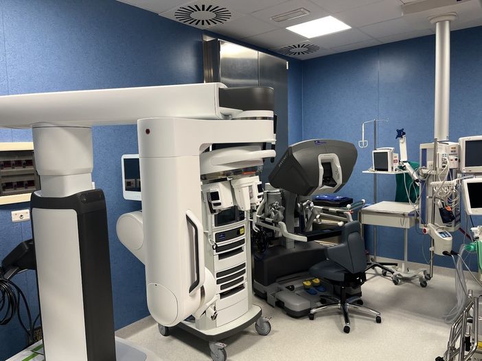 Alle Molinette autotrapianto di rene con l'aiuto del robot da Vinci: è la prima volta in Italia Alle Molinette autotrapianto di rene con l'aiuto del robot da Vinci: è la prima volta in Italia