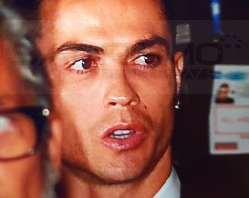 Festival di Sanremo, Cristiano Ronaldo è all'Ariston per applaudire la sua Georgina Festival di Sanremo, Cristiano Ronaldo è all'Ariston per applaudire la sua Georgina