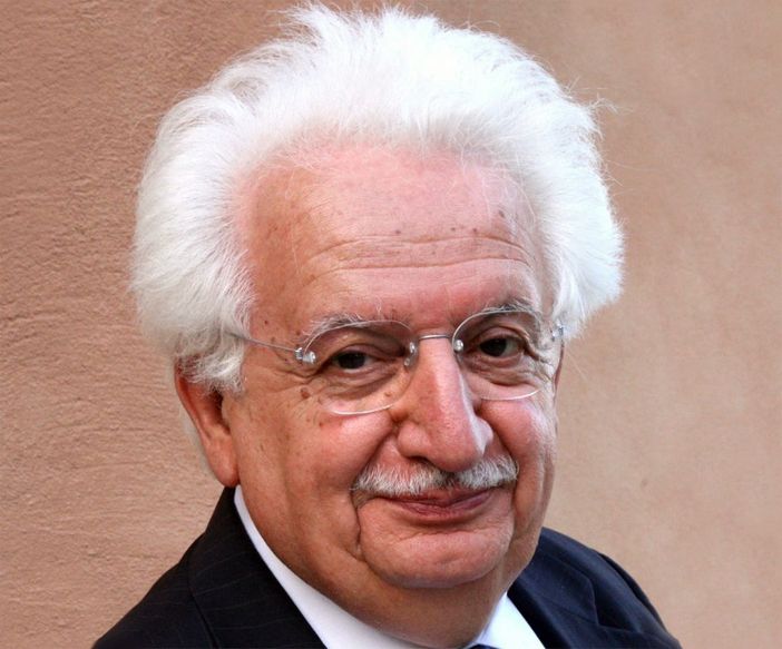 Quattro gli eventi in programma: sabato 10 maggio tocca a Bruno Gambarotta
