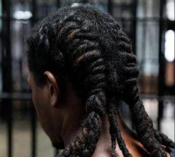 In prigione gli rasano la testa a zero, rastafariano alla Corte Suprema: "Violata la libertà religiosa"