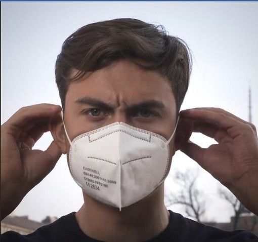 Paulo Dybala scende in campo contro il Covid a fianco della Regione Piemonte [VIDEO]