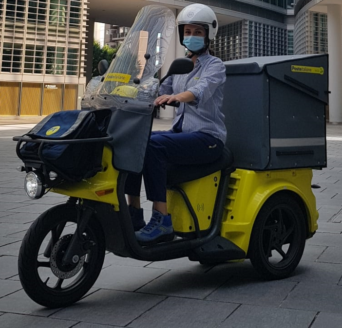 La svolta green delle Poste: 275 mezzi ecologici al servizio dei 312 Comuni della provincia di Torino