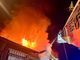 A fuoco palazzina a Brandizzo: fiamme spente dopo dieci ore di intervento