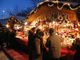 mercatino di natale illuminato