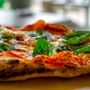 Pinsa ricetta: il procedimento passo dopo passo