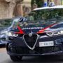 Ferito in strada con cinque colpi di pistola, trasportato d’urgenza al Giovanni Bosco
