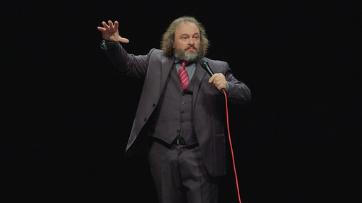 Balasso ad Arena Live Festival: "La verità è celata: pensiamo in modo indipendente"