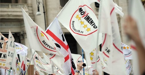 &quot;Candidati con noi&quot;: il M5S a caccia di nomi per le Regionali. E c'è chi punta all'Europa
