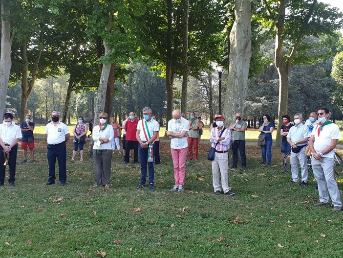 L’Amministrazione comunale e l’Anpi ricordano i Martiri della Libertà fucilati al parco Mauriziano L’Amministrazione comunale e l’Anpi ricordano i Martiri della Libertà fucilati al parco Mauriziano