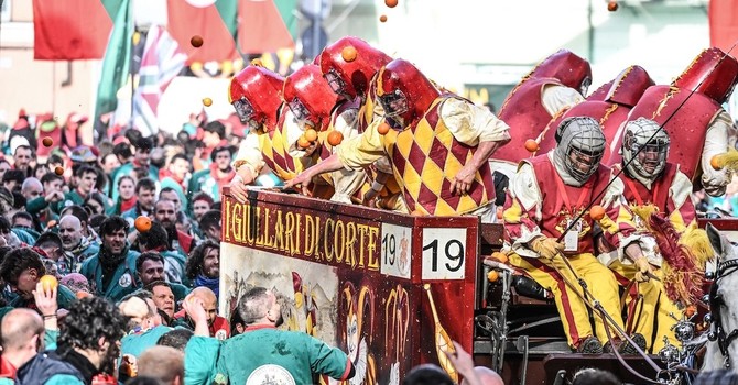 Un momento della Battaglia delle Arance