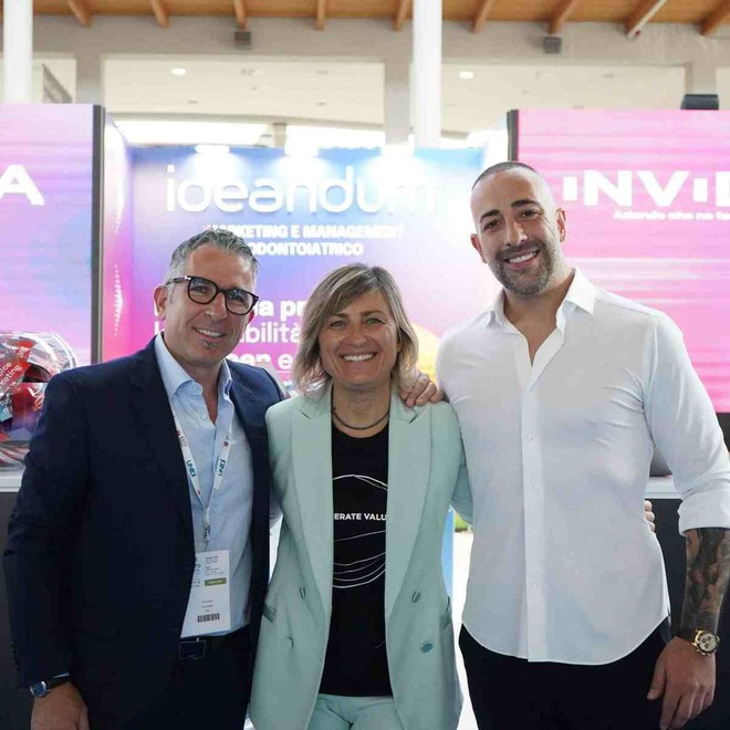 Migliore agenzia marketing odontoiatrico: perché oggi competenza, metodo e intelligenza artificiale fanno la differenza Migliore agenzia marketing odontoiatrico: perché oggi competenza, metodo e intelligenza artificiale fanno la differenza