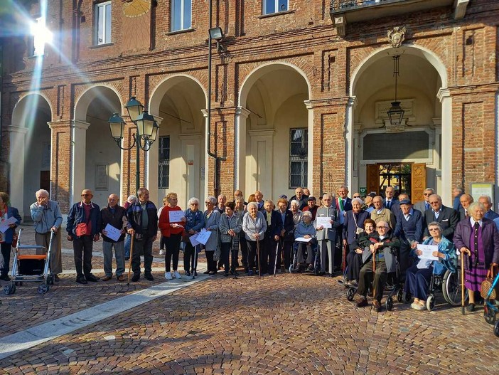Chivasso celebra i suoi ultranovantenni Chivasso celebra i suoi ultranovantenni