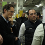 John Elkann e Antonio Filosa presso lo stabilimento di Sterling Heights negli Stati Uniti