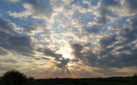 Sul Torinese oggi ancora pioggia, ma da domenica torna il caldo con il Foehn