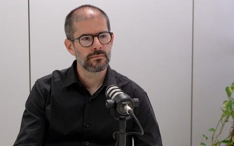 &quot;Abbiamo ricevuto il tuo curriculum&quot;: come difendersi dalle truffe al telefono o online. L'intervista all'informatico forense [VIDEO]