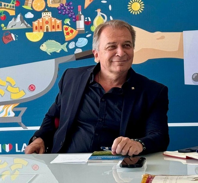 Il Piemonte porta i suoi parchi in radio, al via la prima campagna nazionale per promuovere le aree protette Il Piemonte porta i suoi parchi in radio, al via la prima campagna nazionale per promuovere le aree protette