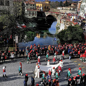 Domenica di Carnevale, Ivrea si prepara al giorno più atteso della festa Domenica di Carnevale, Ivrea si prepara al giorno più atteso della festa