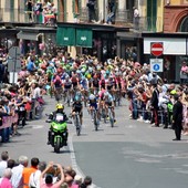 La 106° edizione della gara ciclistica vede 23 formazioni al via