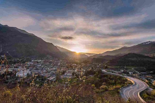 Una iniziativa per valorizzare gli itinerari della Valle di Susa e del Canavese Una iniziativa per valorizzare gli itinerari della Valle di Susa e del Canavese