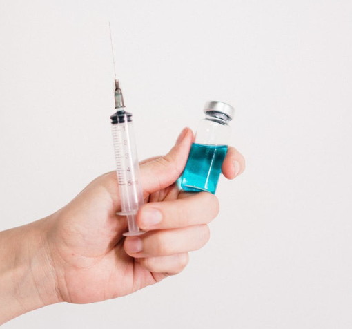 vaccini anti covid - foto d'archivio