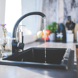 Contaminazione dell'acqua nella scuola “Mazzucchelli” di Chivasso , parametri tornano normali