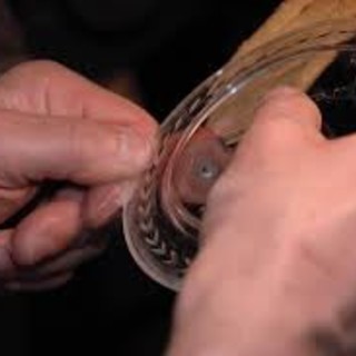 Covid e artigianato: è allarme rosa. "Al femminile le categorie più colpite. Una su tre non riaprirà"