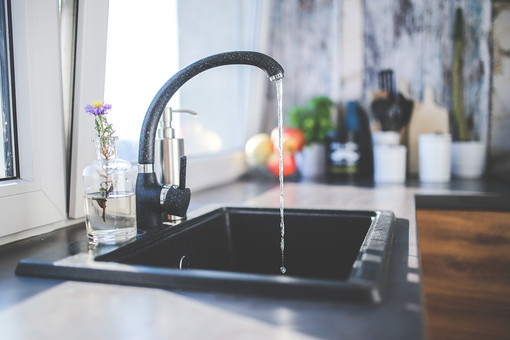 Contaminazione dell'acqua nella scuola “Mazzucchelli” di Chivasso , parametri tornano normali