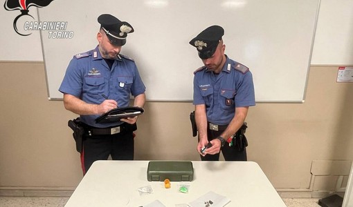 I carabinieri di Ivrea fanno scattare tre volte le manette