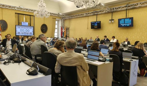 Voucher scuola: dopo emendamenti e mediazioni, in arrivo il via libera del Consiglio regionale