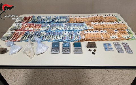 Soldi e droga recuperati dai carabinieri a Chiaverano
