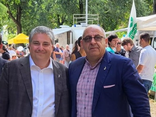 Nella foto da sinistra il parlamentare del territorio on. Alessandro Giglio Vigna e il consigliere regionale chivassese Gianluca Gavazza, presenti oggi alla Fiera.