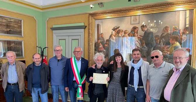 Chivasso conferisce a Mariano Deidda l’Attestato di Merito Artistico e Culturale