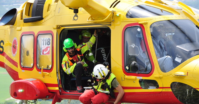 Tragico incidente sulla Torino-Aosta a Volpiano: un uomo deceduto, tre feriti gravi
