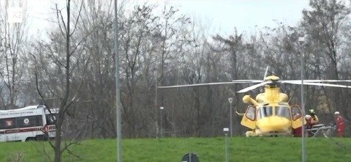 Cade da un tetto a Castellamonte: grave all'ospedale CTO Cade da un tetto a Castellamonte: grave all'ospedale CTO