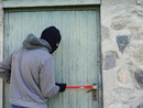Picchiato e derubato da tre persone: brutta avventura per un 52enne di Bollengo (fot di archivio)