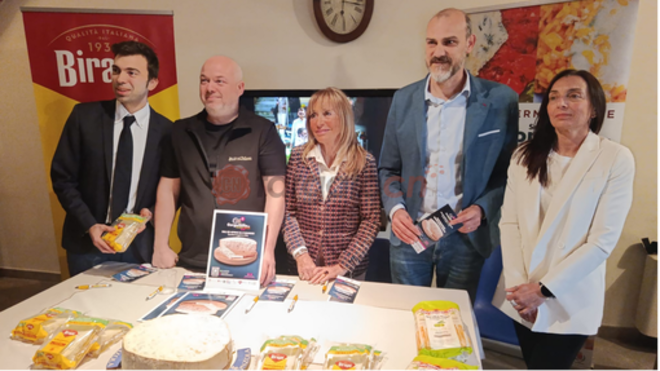 A Cavallermaggiore torna la Sagra del Gorgonzola DOP: undici giorni di gusto, musica e cultura (Foto e Video) A Cavallermaggiore torna la Sagra del Gorgonzola DOP: undici giorni di gusto, musica e cultura (Foto e Video)