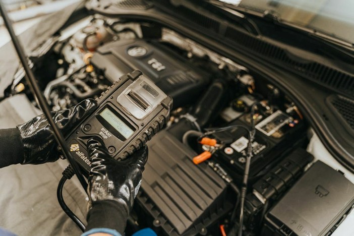 Auto sempre più digitali: quando l’elettronica decide il destino del motore
