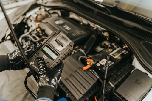 Auto sempre più digitali: quando l’elettronica decide il destino del motore