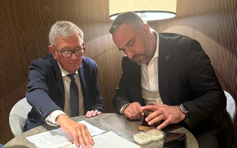 L'incontro tra i due sindaci di Chivasso e Betlemme