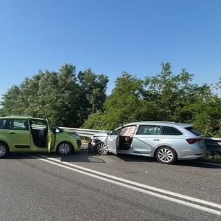 Frontale sul raccordo Torino-Caselle: traffico paralizzato sulla tangenziale