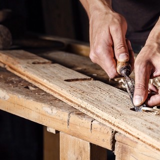 Sempre meno mani giovani: nel Piemonte in dieci anni si sono perse 9mila imprese artigiane under 35
