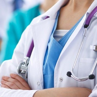 In Piemonte meno prescrizioni ma liste d'attesa infinite. Rossi e Valle (PD) incalzano Riboldi