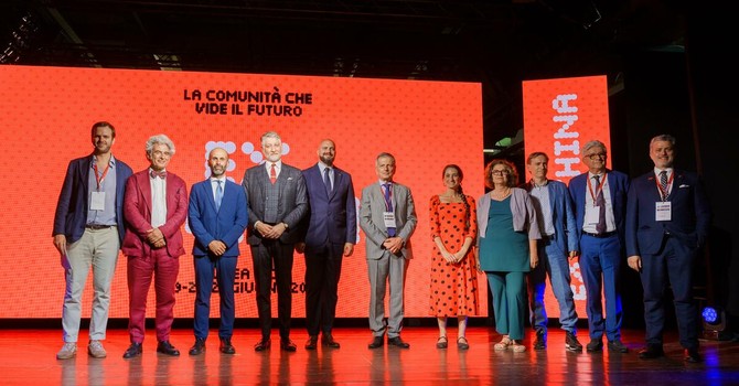 Ivrea, al via Ex Machina: tutto esaurito per il Ministro Giuli alle Officine H