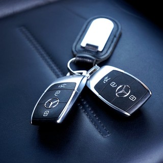 Affida la tua mobilità all'eleganza di una Mercedes: scopri il noleggio a lungo termine con Trevirent