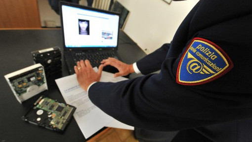 Aumentati nel 2024 i casi di stalking, revenge porn e truffe online Aumentati nel 2024 i casi di stalking, revenge porn e truffe online