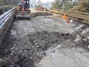 Proseguono i lavori per la riapertura del ponticello sul Rivo Cravan a Volpiano