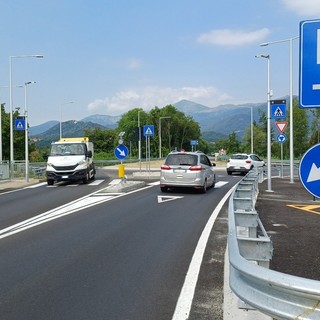 Lungo la provinciale 58 inaugurata la rotatoria a Spineto di Castellamonte